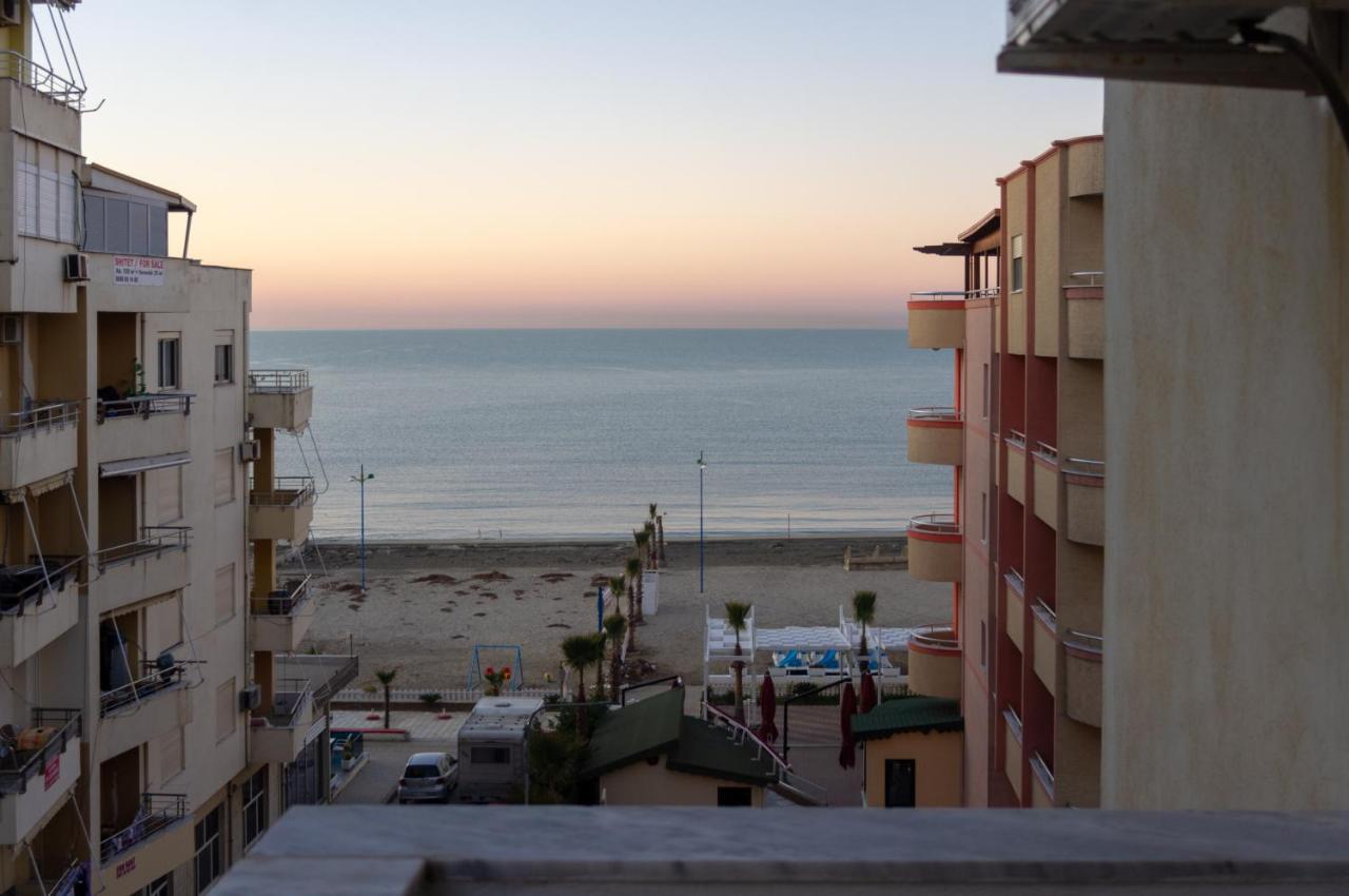 1 Bedroom Apartment With Fast Internet And Sea View Balcony In Durrës Buitenkant foto